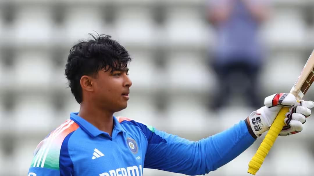 टी20 डेब्यू के बाद वैभव सूर्यवंशी की नजर टेस्ट पर, सामने आया जबरदस्त डिफेंस!